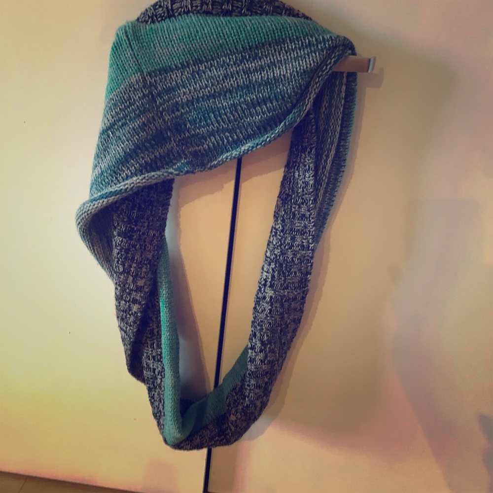 Shiraleah Blue, Black and Teal  Infinity Scarf